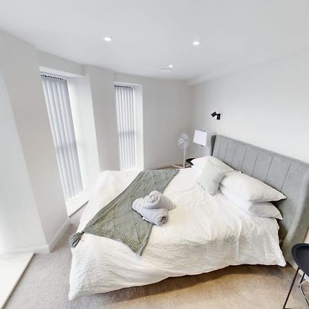 2 Bed Penthouse In The Heart Of Leeds City Centre Near Arena Apartman Kültér fotó